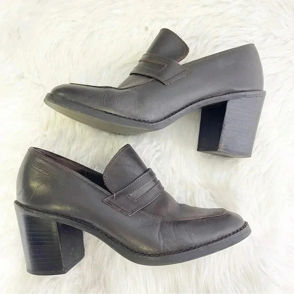 Steve Madden Brown Leather Penny Loafer Heel Shoes y2k Size 8.5 - Picture 1 of 9